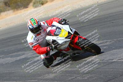 media/Mar-28-2022-Superbike Trackdays (Mon) [[b8603d0f67]]/Open Track Time/Turn 3 Inside/